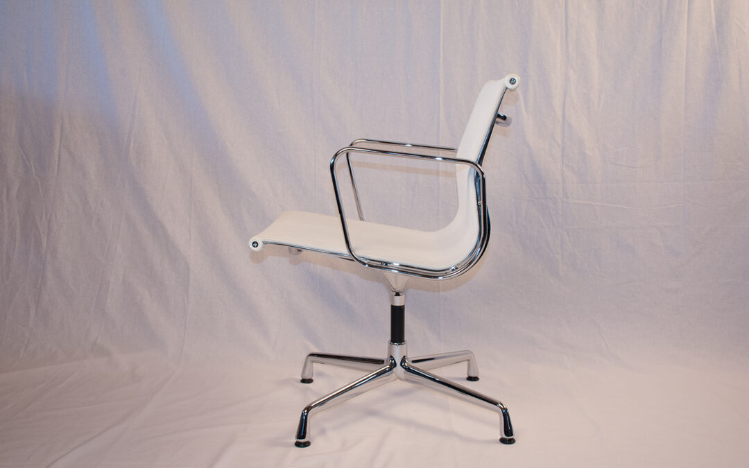 Vitra Alu Chair EA 108 Netzgewebe #26